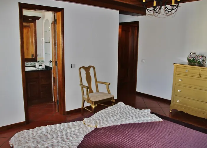 Feriehus Rib's House Praia da Vitória