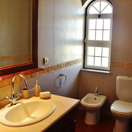 Nyaraló Rib's House